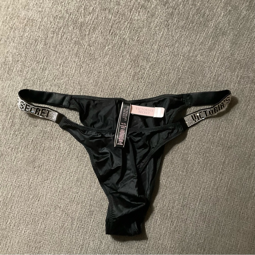 Very Sexy Victoria Secret Brazillian Slip new with tag, size Large, Black